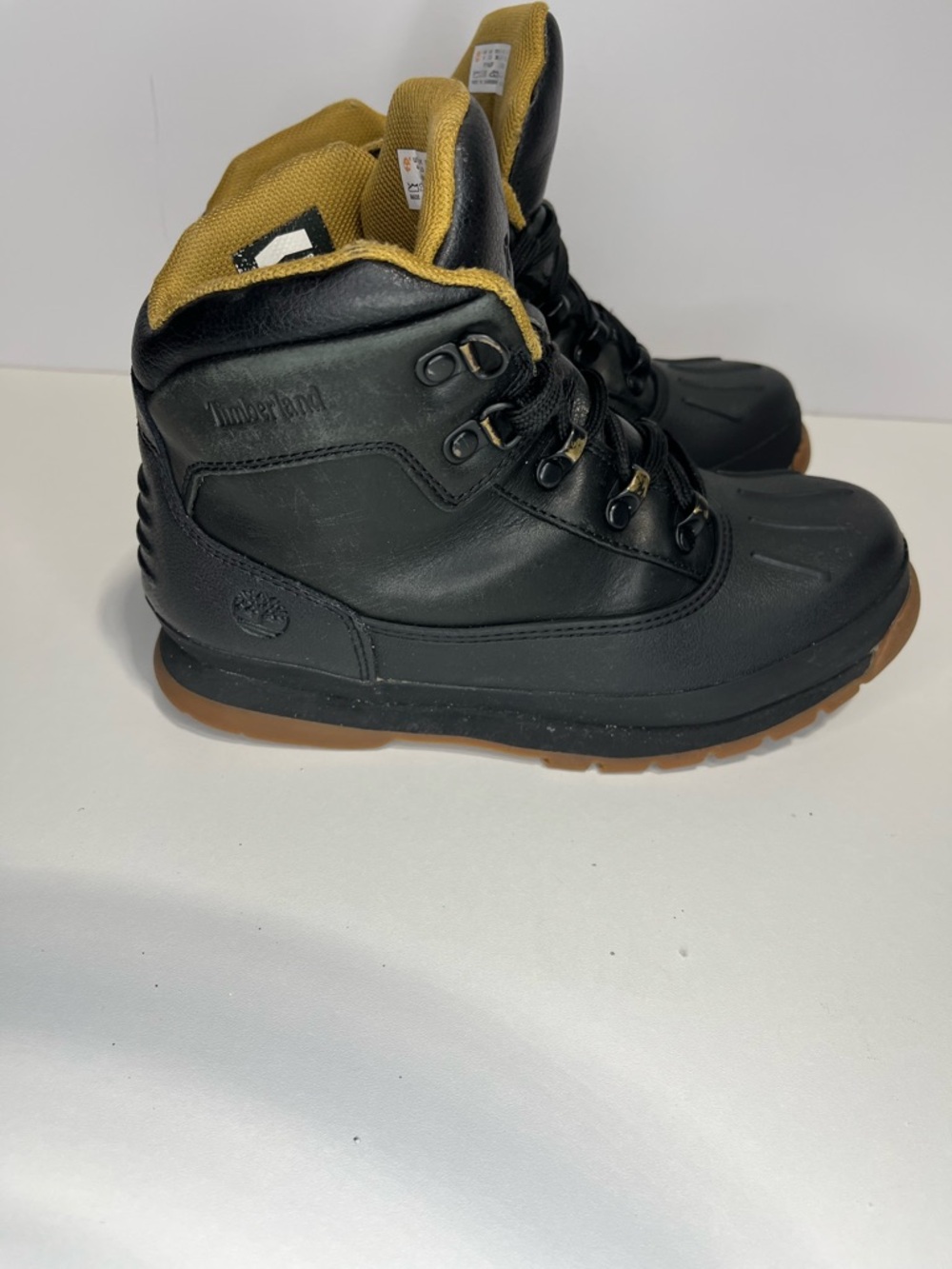 Timberland Black Hiking Boots with Tan Interior Big Boys Size 4